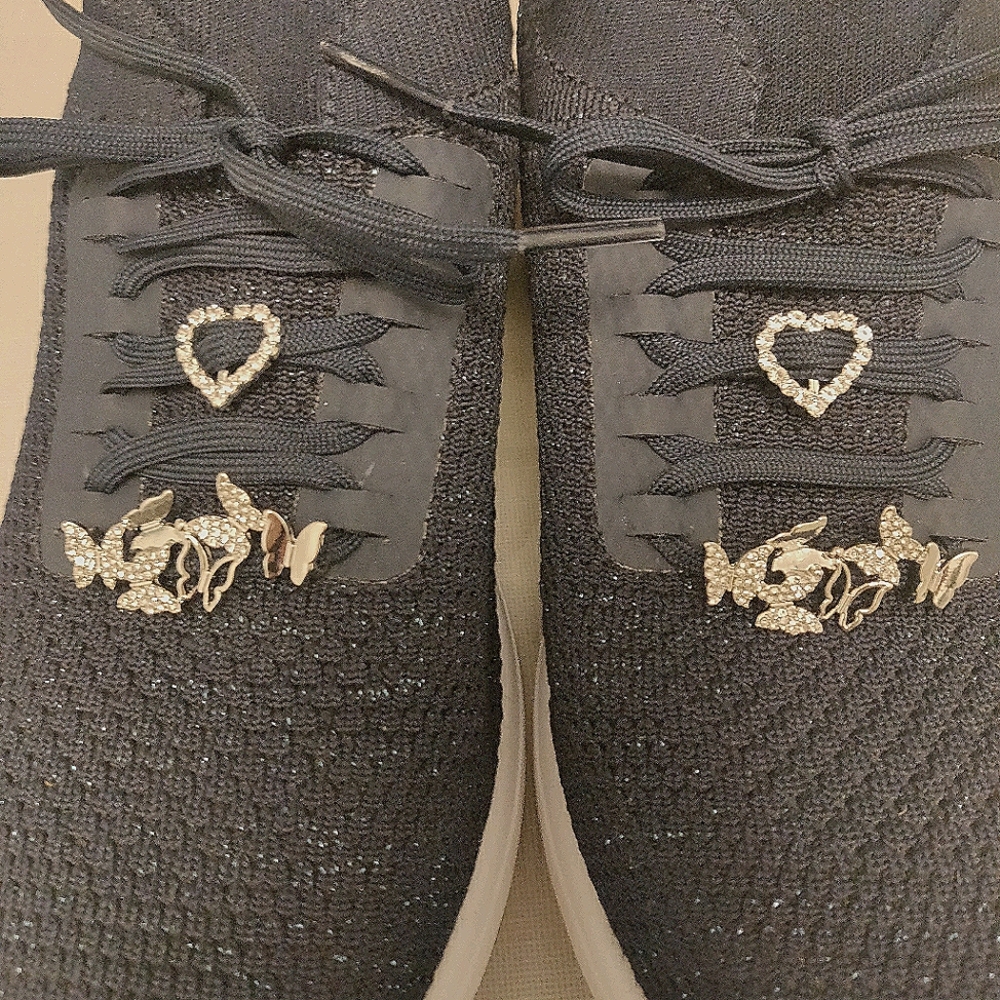 Shoelaces' jewelry